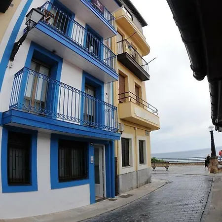 Apartamntos Urdaibai 3 Bermeo Exterior photo
